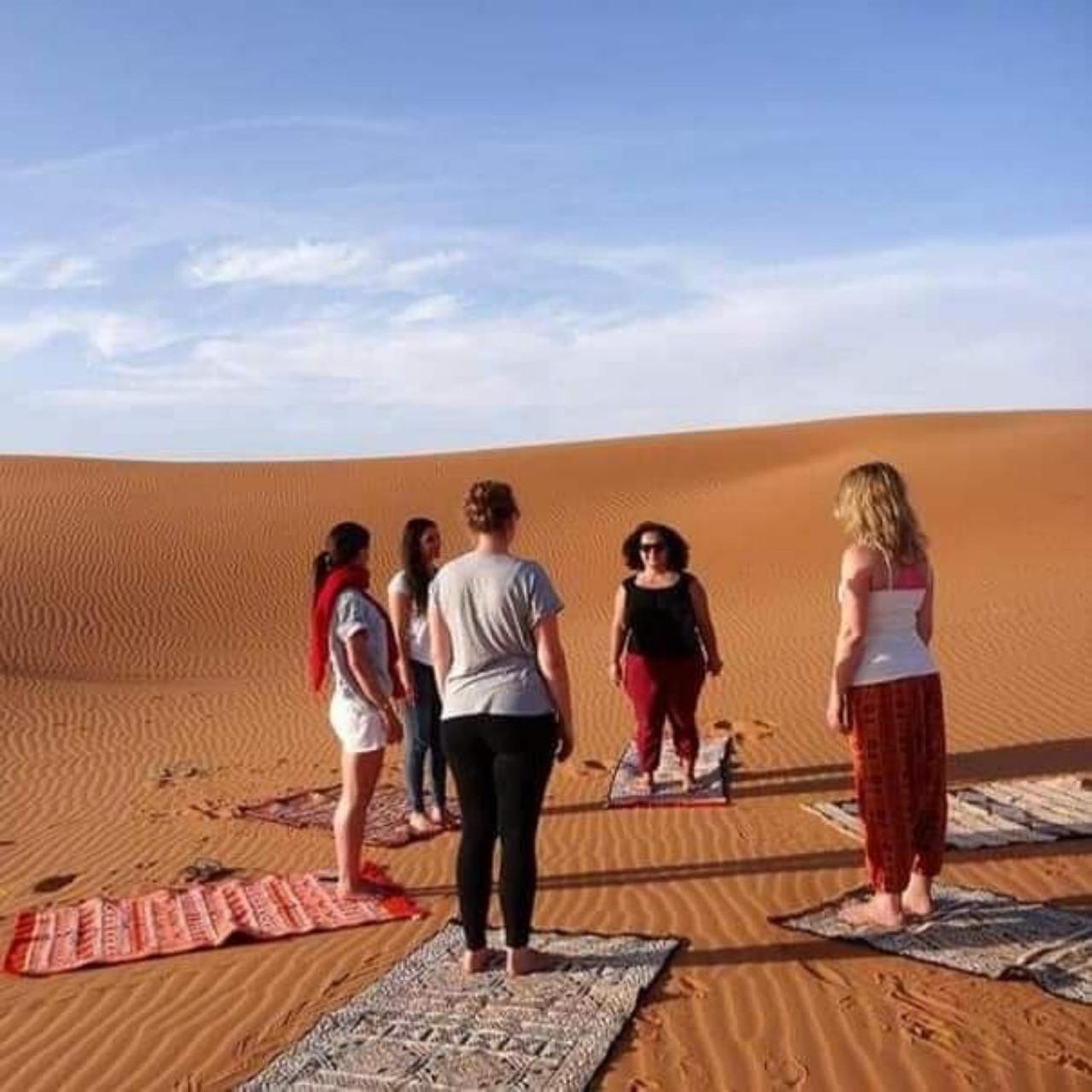 Merzouga Pearl Luxury Camp เมอร์ซูกา ภายนอก รูปภาพ